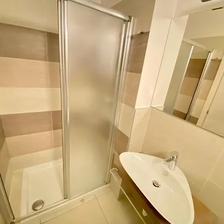 Oda ve Kahvaltı Nice Residence Floransa