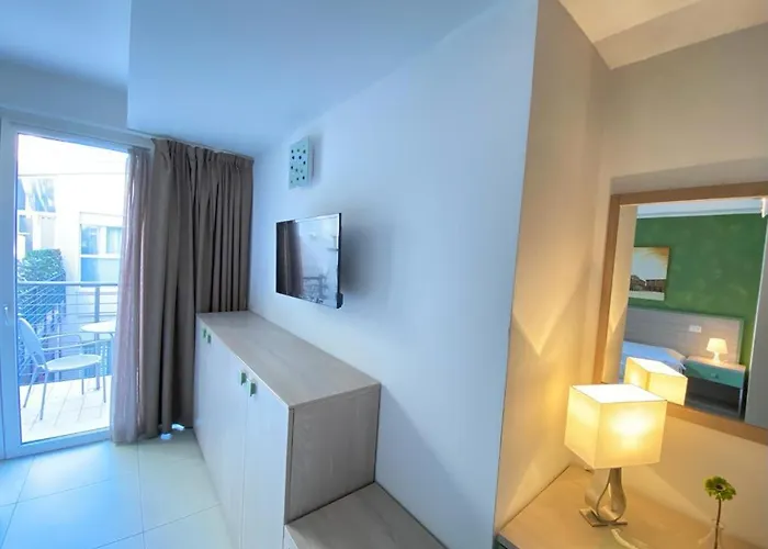 Nice Residence Bed & Breakfast